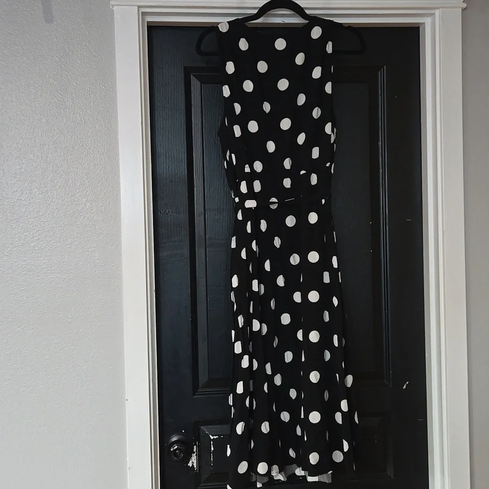 Torrid Black And White Polka Dot Midi Dress Size 1X - Picture 6 of 15